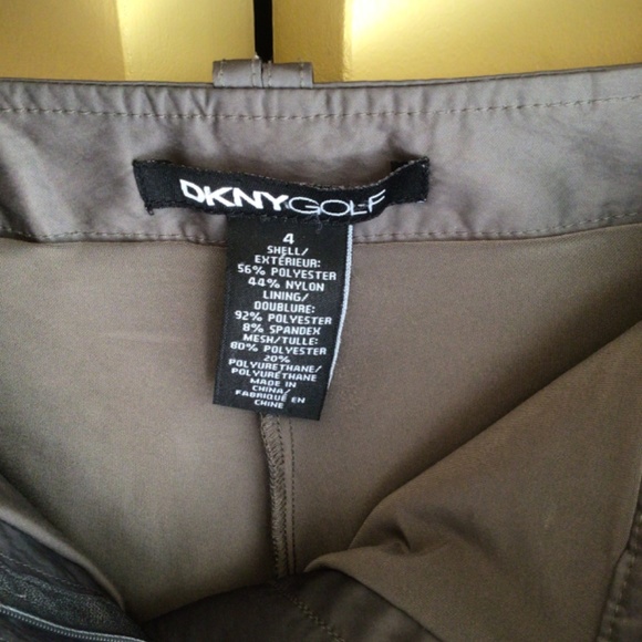 DKNY golf/pickle ball Skort (size 4) - Picture 2 of 2